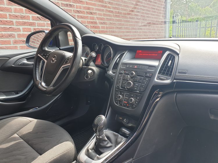 Opel Cascada 1.4 T ecoFLEX Cosmo