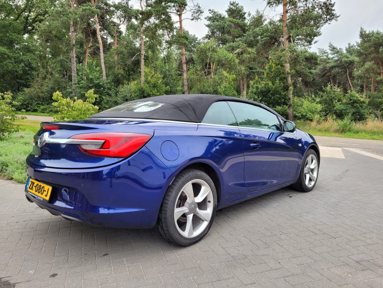 Opel Cascada 1.4 T ecoFLEX Cosmo