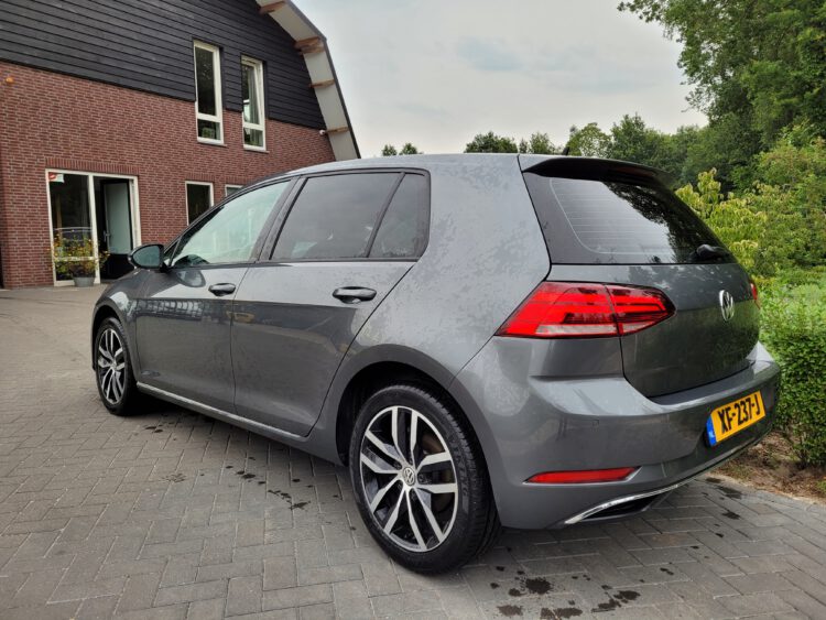 Volkswagen Golf 1.6