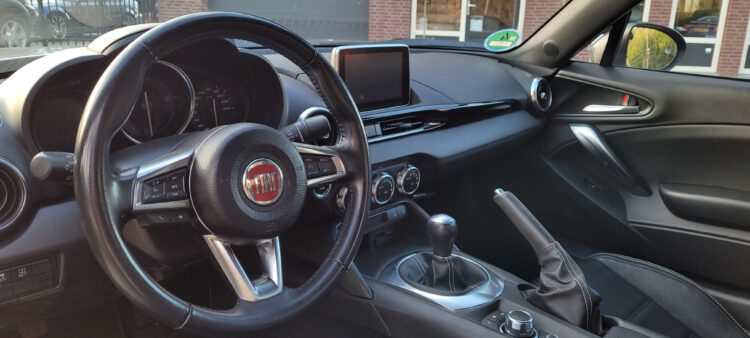 Fiat 124 Spider 1.4 Turbo 140PK