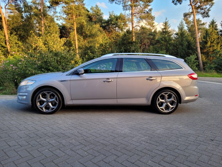 Ford Mondeo 1.6 EcoBoost Titanium