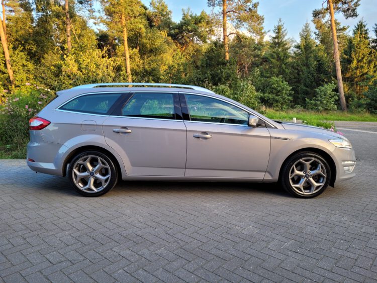 Ford Mondeo 1.6 EcoBoost Titanium