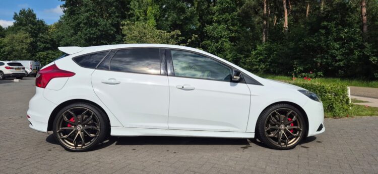 Ford Focus 2.0L Ecoboost ST